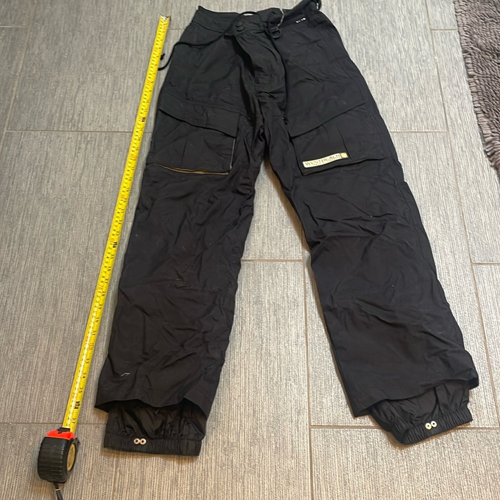 Ski pants with underlining ankle snaps never worn XS
